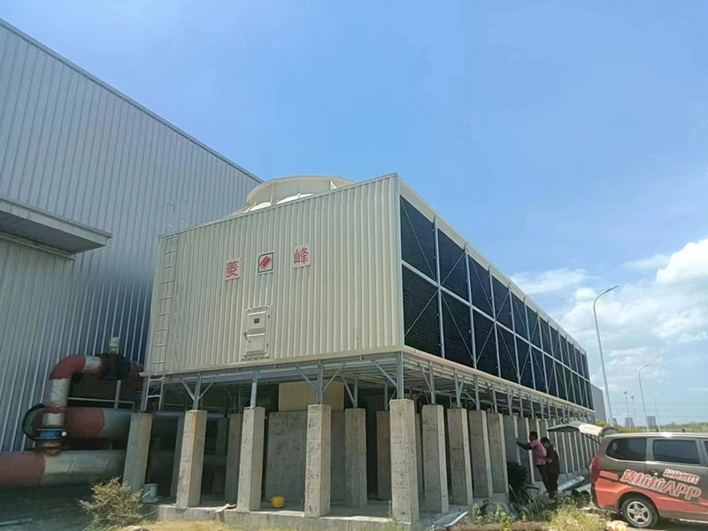 方型冷却塔