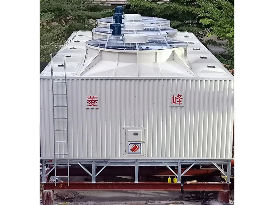 方型冷却塔