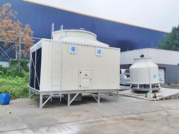 方形玻璃冷却塔